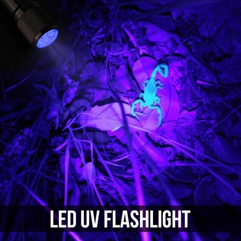 SV021 21 UV LED svítilna 2W - Účinná UV baterka s 21 LED diodami