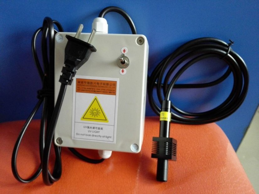 UV bodové světlo 10W 033B/233A