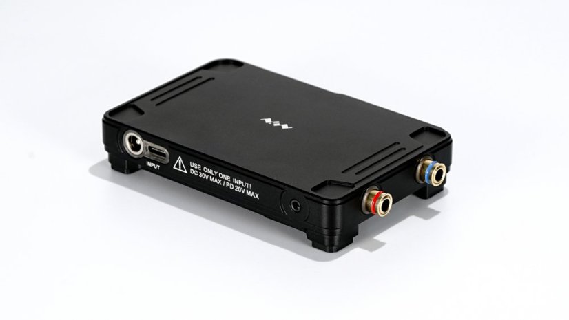 MDP-XP2 Modular Power Supply with Powerful Display