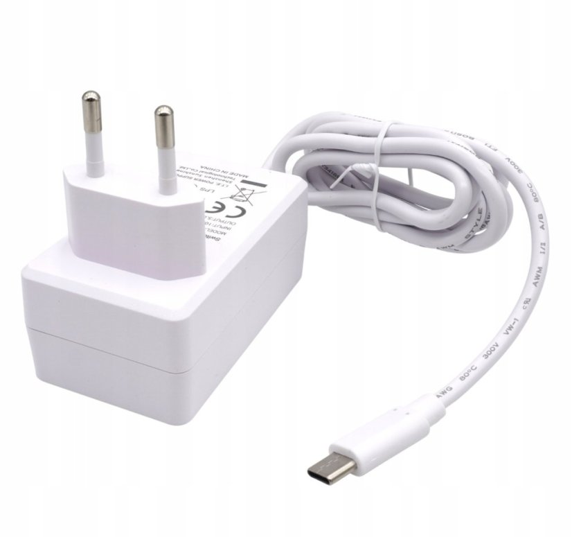 XSG-0504000HEU USB-C adaptér 5V, 4A - Bílý
