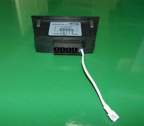 SF-150 220V/30A - Elektronický regulátor termostat pro chlazení a vytápění