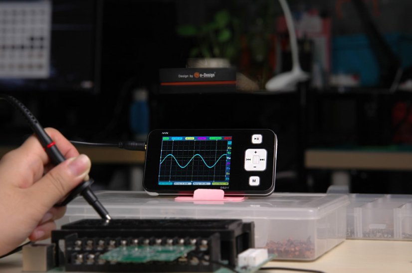 Mini osciloskop DS211 - Jednokanálový digitální osciloskop s barevným TFT displejem