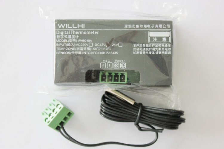 WH9048 Vestavěný digitální teploměr 12V