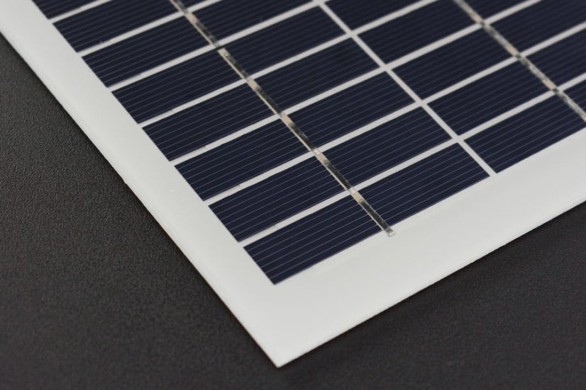 FIT0330 Polykrystalický solární panel 9V/220mA - Výkonný a odolný zdroj energie