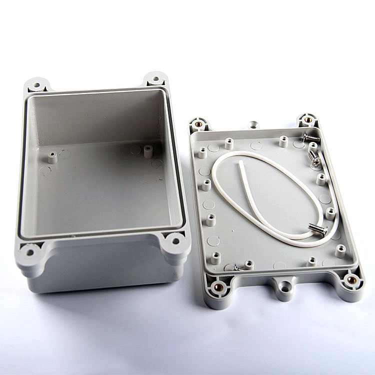 Plastic waterproof junction box