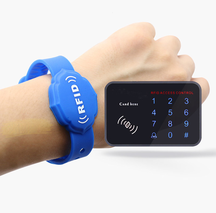 ID033 T5577 125kHz RFID Silikonový Náramek pro Polohování a Přístup - Barva: Modrá