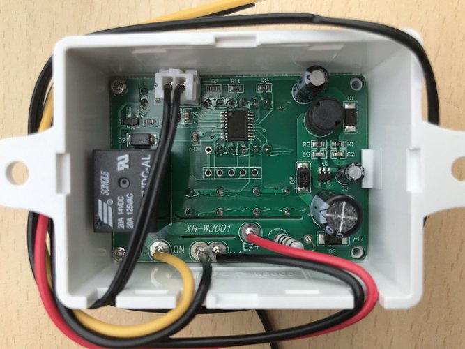 Elektronický termostat XH-W3001 -50 až 110°C pro topení a chlazení - Napětí: 220V