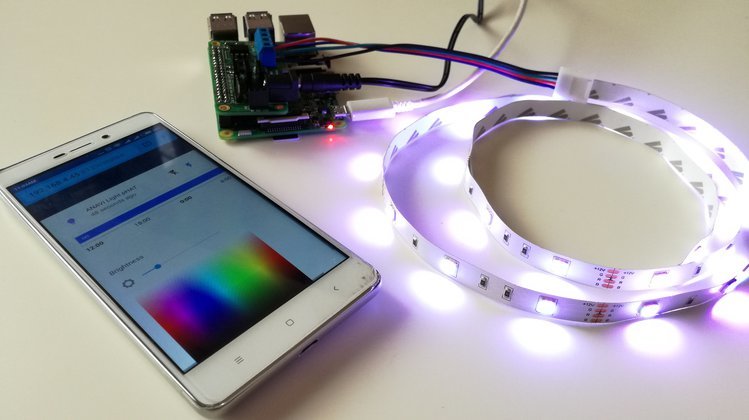 ANAVI Light pHAT - Ovládejte svůj RGB LED pásek