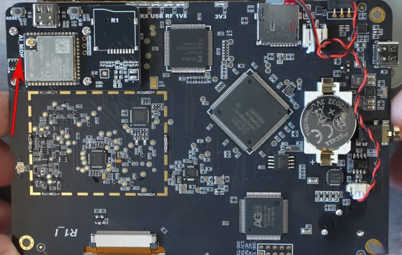 PortaRF: All-in-One HackRF One + PortaPack H4M SDR