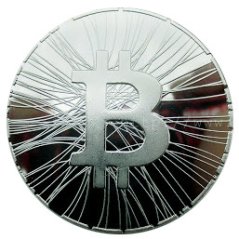 Jedna stříbrná mince Bitcoin 40mm
