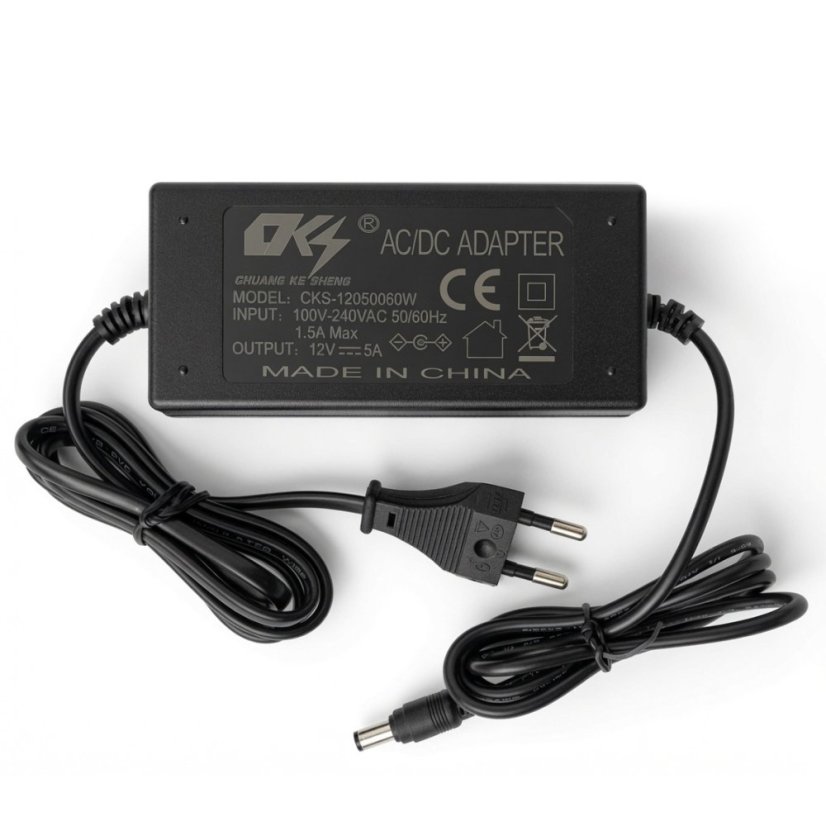 12V, 5A, 60W, 5.5x2.1mm univerzální napájecí zdroj 12V, 5A, 60W, 5.5x2.1mm univerzální napájecí zdroj