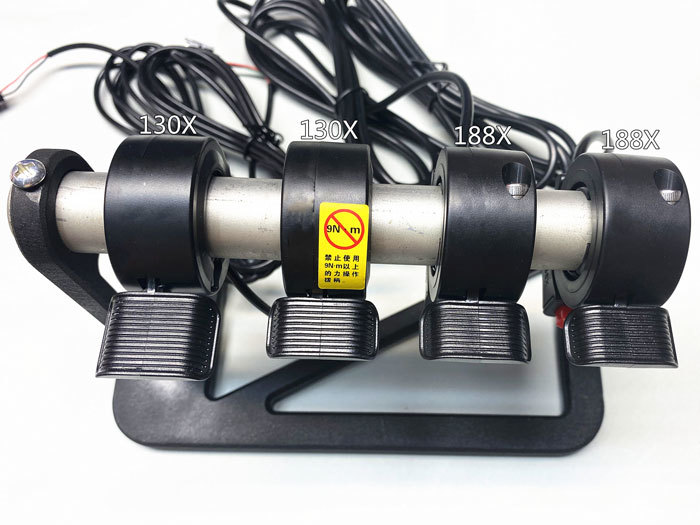 Palcová plynová rukojeť pro PWM regulaci