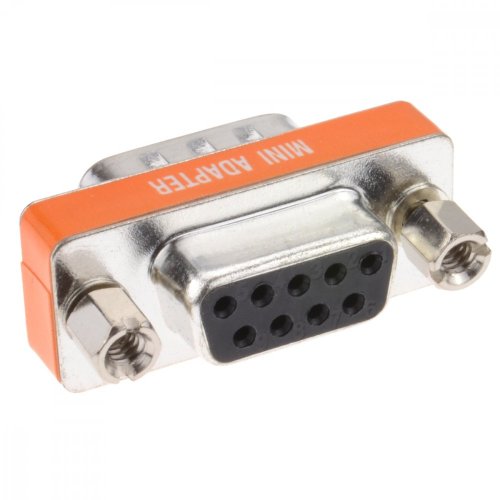 DB9 Null Modem Crossover Adaptér - Konektor RS232