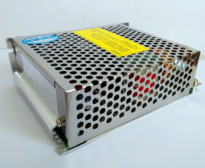 LY-820-A 180-230V AC/DC 5A PWM Regulátor