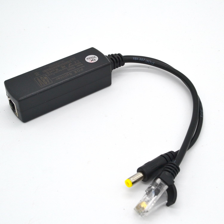 Splitter PoE 48V with jack connector 5.5x2.1mm - Output voltage: 12V
