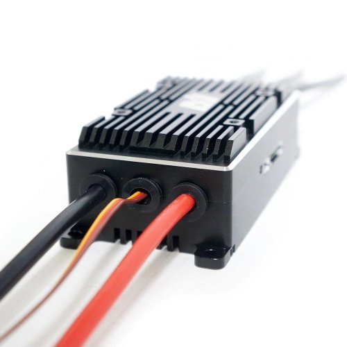 Maytech VESC MTSPF7.12K 200A - Vodou Chlazený Regulátor Otáček