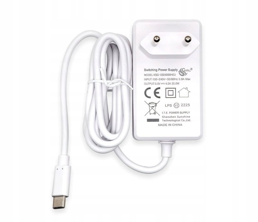 XSG-0504000HEU USB-C adaptér 5V, 4A - Bílý