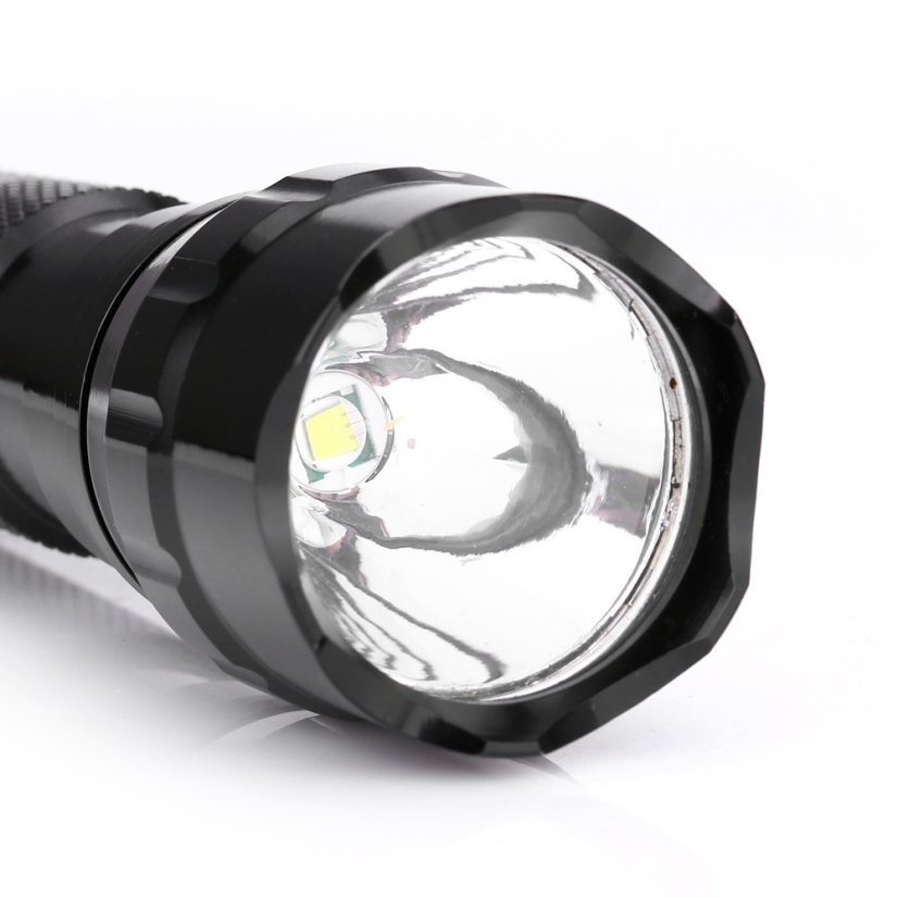 Alonefire 501A XM-L2 T6 Flashlight with 5 Modes