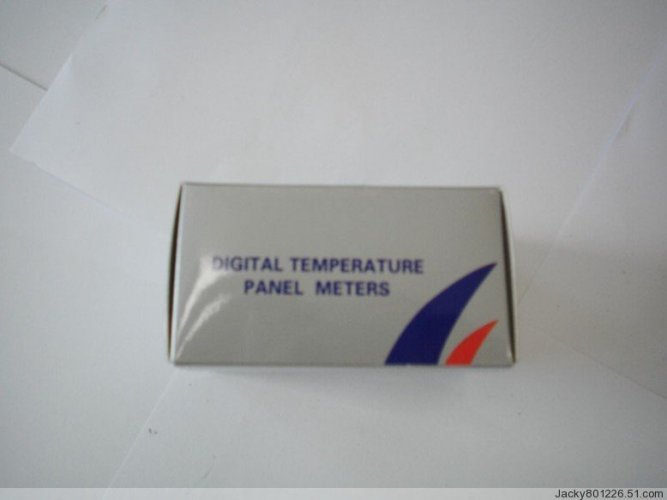 WH9048 Vestavěný digitální teploměr 12V