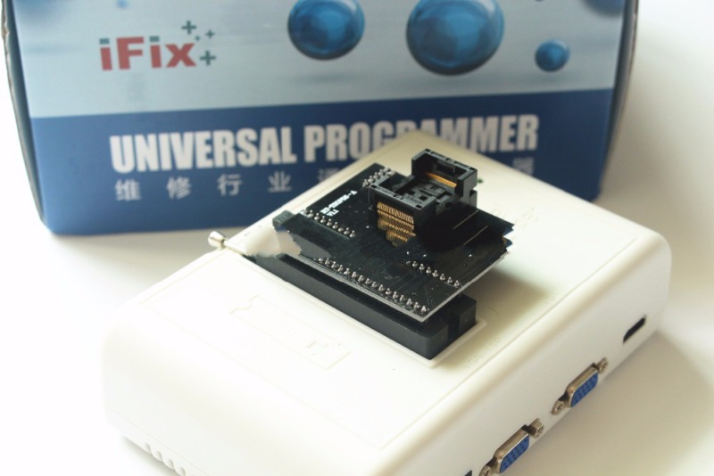 RT809H EMMC-NAND FLASH Univerzální Programátor se 12 Adaptéry