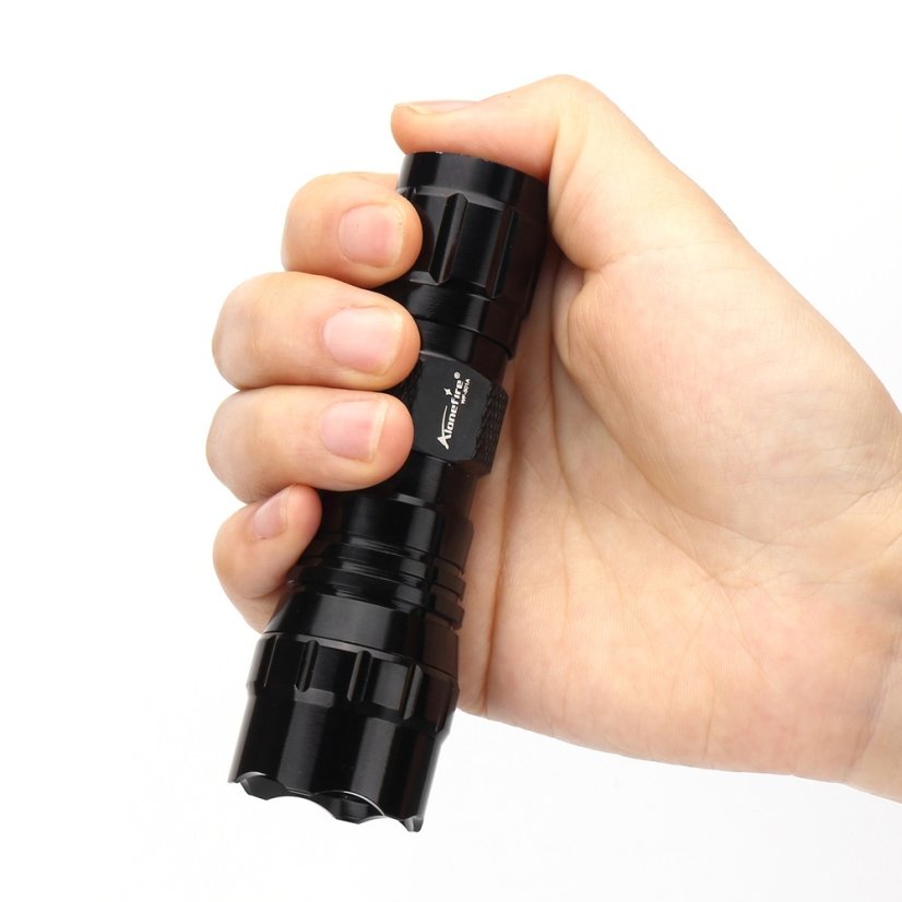 Alonefire 501A XM-L2 T6 Flashlight with 5 Modes