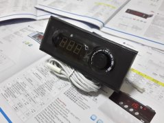 SF-150 220V/30A - Elektronický regulátor termostat pro chlazení a vytápění