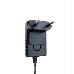 Univerzálny 12V 1.5A napájací adaptér FJ-SW126G1201500N