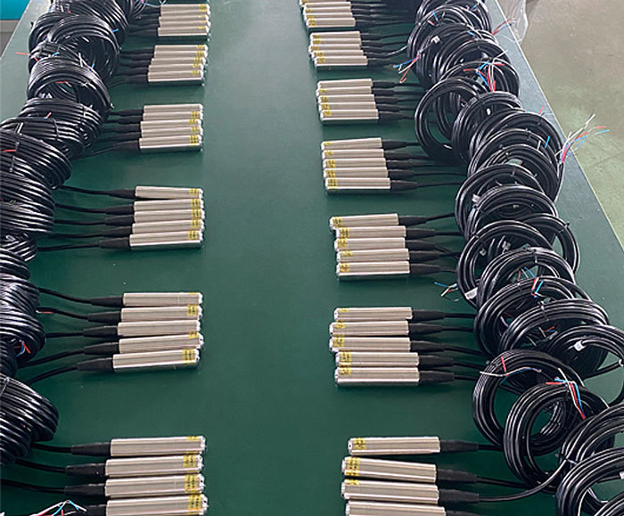 Hydrostatická hladinová sonda 4-20mA pro měření hladiny kapaliny - Délka: 10m