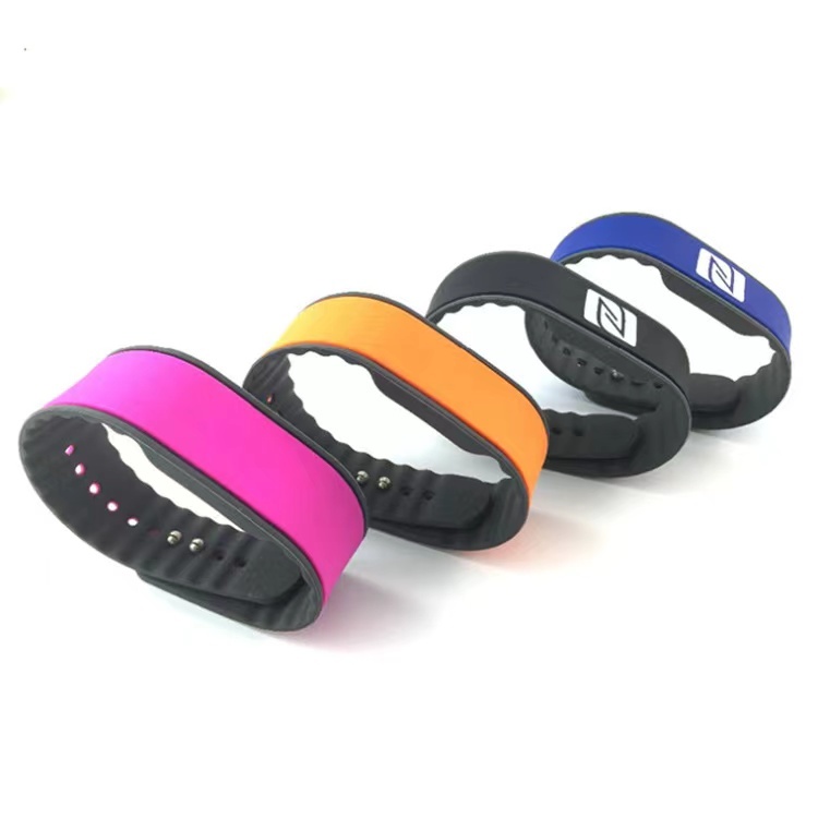 WD06 125kHz RFID Silicone Wristband for Membership