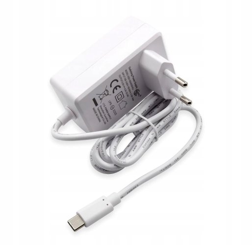Univerzálny 4A USB-C AC adaptér - XSG-0504000HEU, biely
