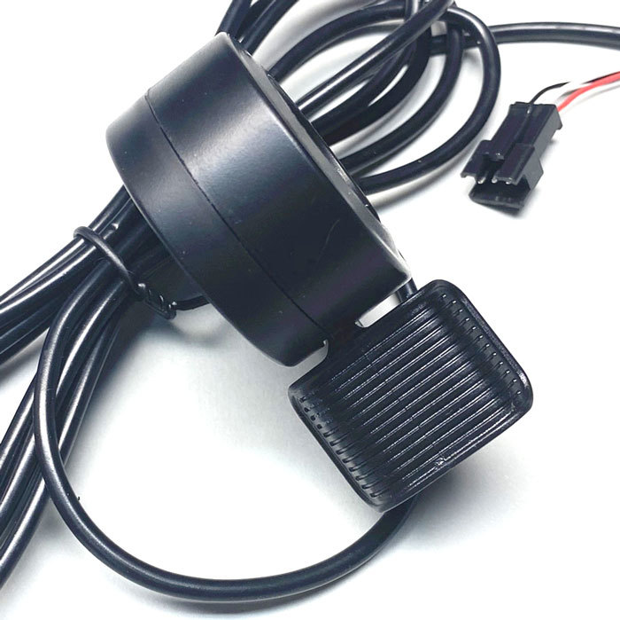 Palcová plynová rukojeť pro PWM regulaci