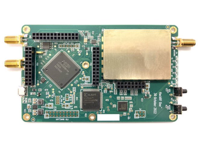 HackRF One 1MHz-6GHz SDR s kovovým krytem - Pokročilé Software Defined Radio