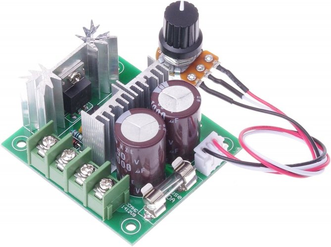 Regulátor otáček CCMHCW 12V-40V 10A pro stejnosměrné DC motory