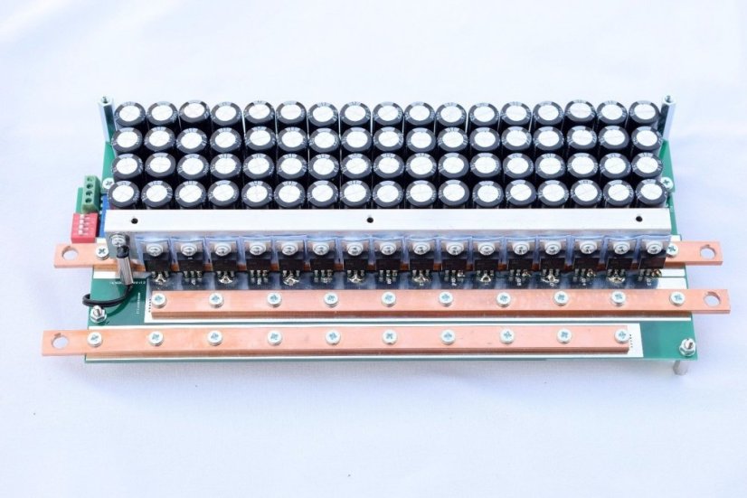 Obousměrný PWM regulátor otáček FR200200 s proudovým omezením 200A (25V-200V)