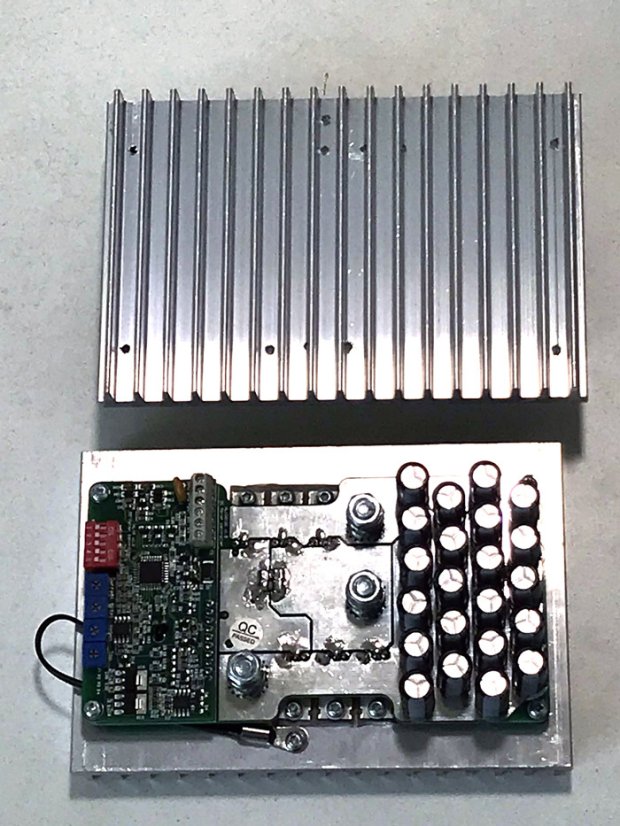 HL100100 PWM Regulátor Otáček 22V-100V 100A - Doplňky: Chladič