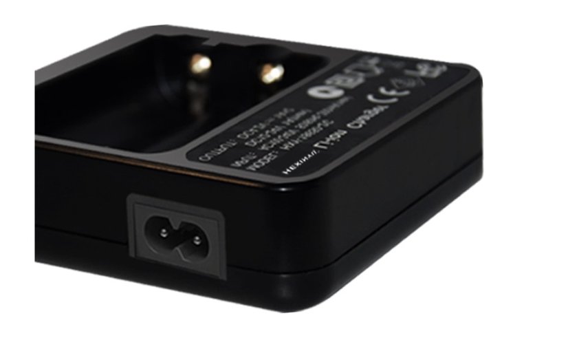 Dvojitá nabíječka pro baterie 18650 - 2C 3,6V/3,7V